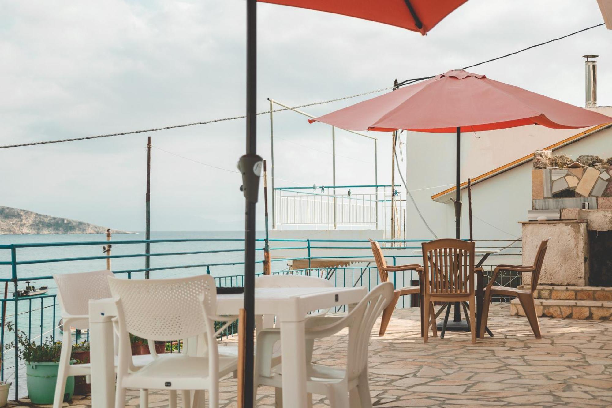 Rooms By The Sea Химара Экстерьер фото